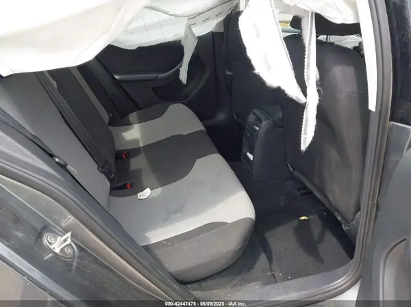 3VW2B7AJ0HM311372 2017 VOLKSWAGEN JETTA - Image 8