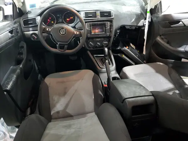3VW2B7AJ0HM337082 2017 VOLKSWAGEN JETTA - Image 8