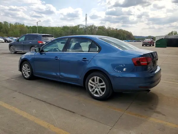 3VW2B7AJ0HM345182 2017 VOLKSWAGEN JETTA - Image 2