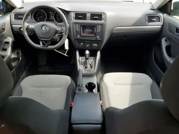 3VW2B7AJ0HM345182 2017 VOLKSWAGEN JETTA - Image 8