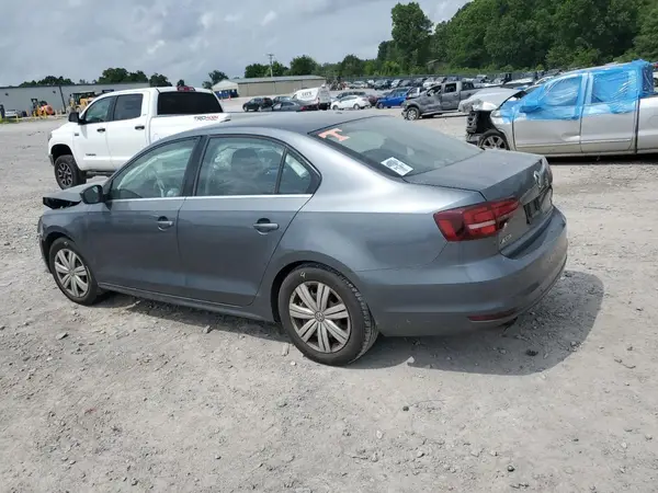 3VW2B7AJ0HM347188 2017 VOLKSWAGEN JETTA - Image 2