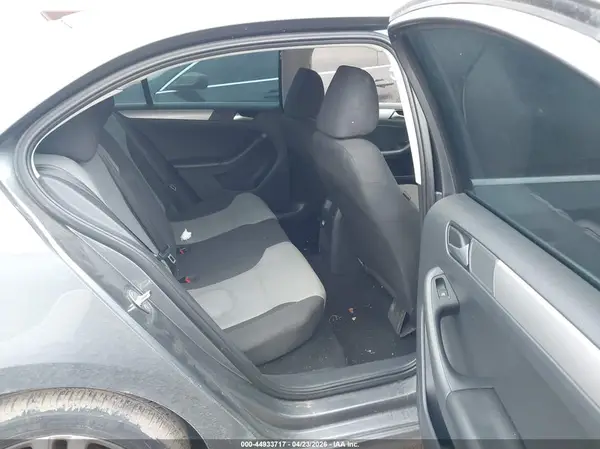 3VW2B7AJ0HM353203 2017 VOLKSWAGEN JETTA - Image 8