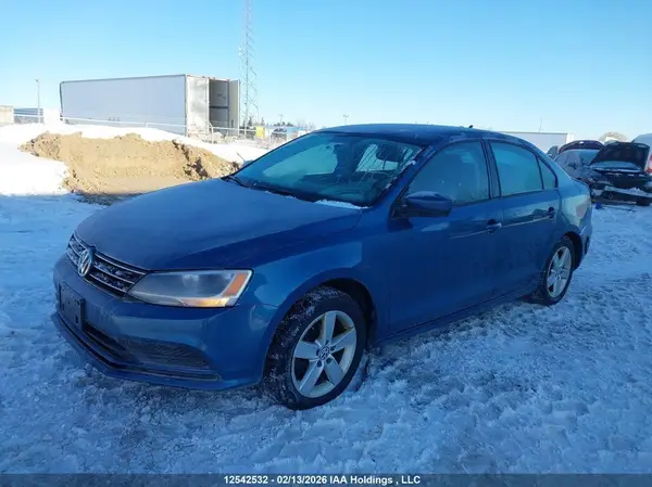 3VW2B7AJ0HM356098 2017 VOLKSWAGEN JETTA - Image 2