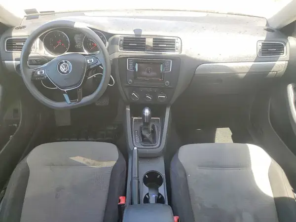 3VW2B7AJ0HM372219 2017 VOLKSWAGEN JETTA - Image 8