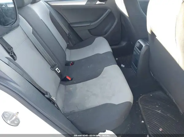 3VW2B7AJ0HM374620 2017 VOLKSWAGEN JETTA - Image 8