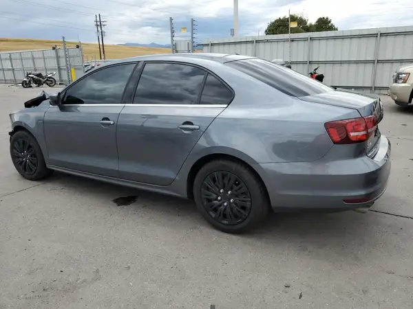 3VW2B7AJ0HM377551 2017 VOLKSWAGEN JETTA - Image 2