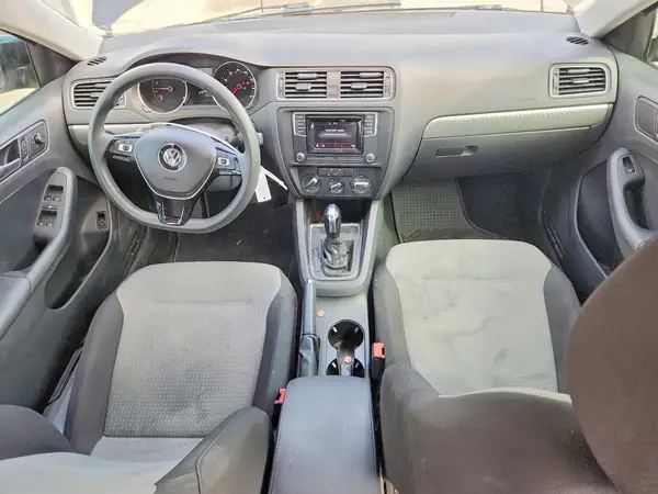 3VW2B7AJ0HM388582 2017 VOLKSWAGEN JETTA - Image 8