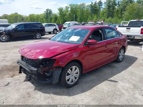 3VW2B7AJ0HM389750 2017 VOLKSWAGEN JETTA - Image 2