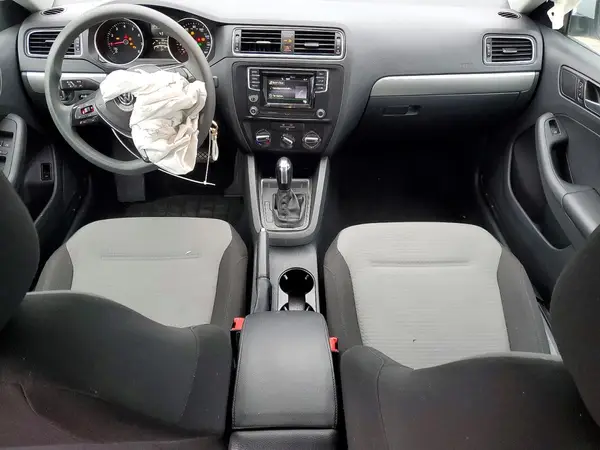 3VW2B7AJ0HM393815 2017 VOLKSWAGEN JETTA - Image 8