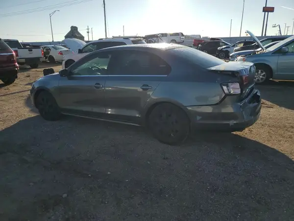 3VW2B7AJ0HM405400 2017 VOLKSWAGEN JETTA - Image 2