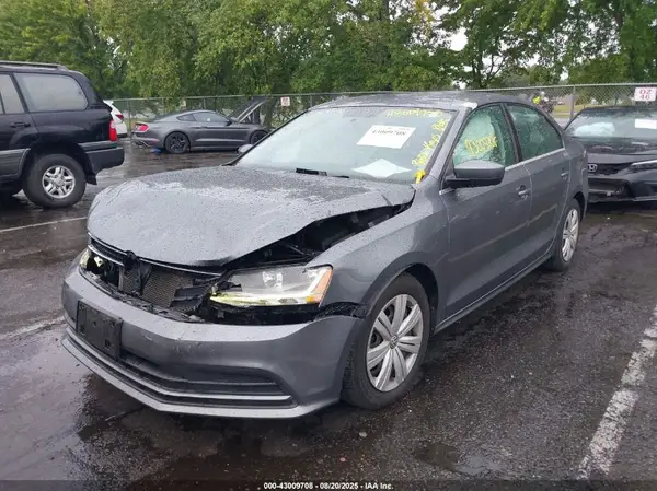 3VW2B7AJ0HM411634 2017 VOLKSWAGEN JETTA - Image 2