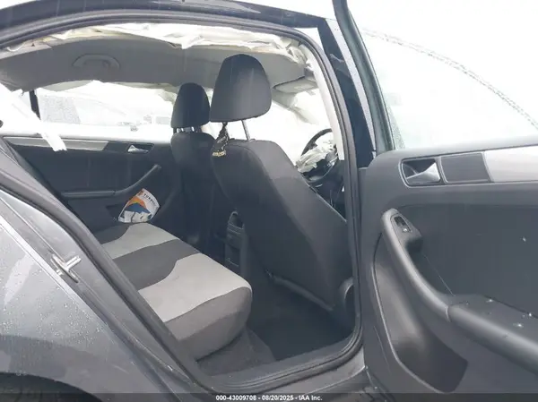 3VW2B7AJ0HM411634 2017 VOLKSWAGEN JETTA - Image 8