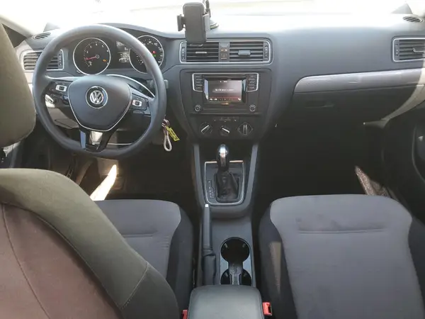 3VW2B7AJ0JM204215 2018 VOLKSWAGEN JETTA - Image 8