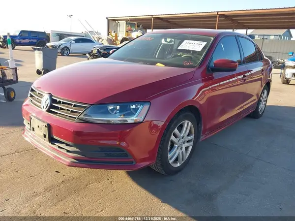3VW2B7AJ0JM212430 2018 VOLKSWAGEN JETTA - Image 2