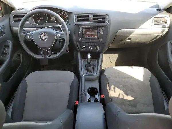3VW2B7AJ0JM220818 2018 VOLKSWAGEN JETTA - Image 8