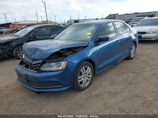 3VW2B7AJ0JM224951 2018 VOLKSWAGEN JETTA - Image 2