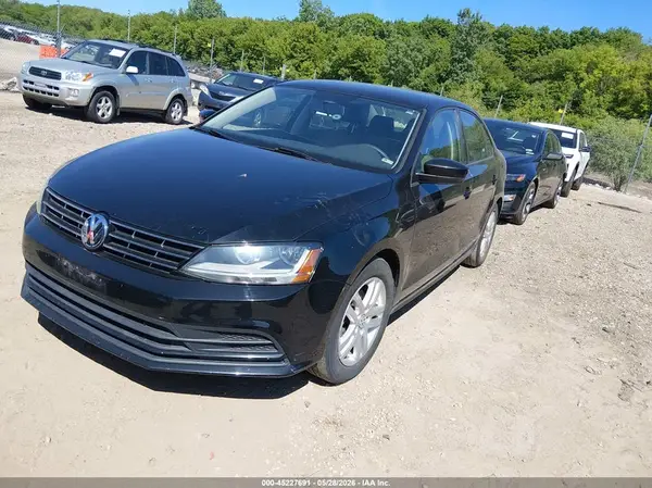 3VW2B7AJ0JM241278 2018 VOLKSWAGEN JETTA - Image 2