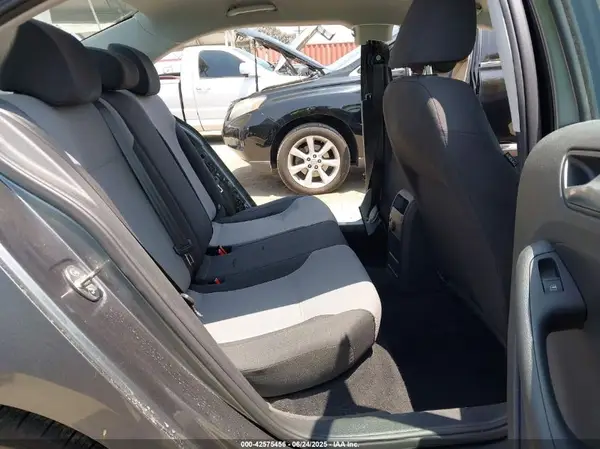 3VW2B7AJ0JM243791 2018 VOLKSWAGEN JETTA - Image 8