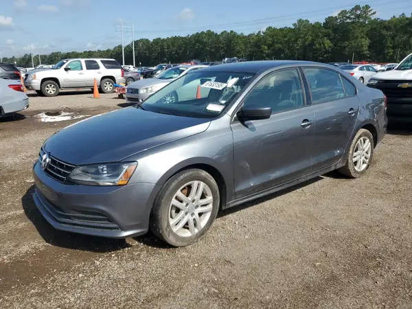 3VW2B7AJ0JM247811 2018 VOLKSWAGEN JETTA - Image 1