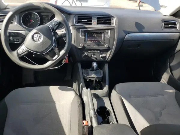 3VW2B7AJ0JM247811 2018 VOLKSWAGEN JETTA - Image 8