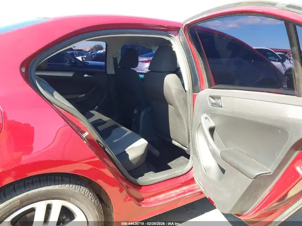 3VW2B7AJ0JM255990 2018 VOLKSWAGEN JETTA - Image 8