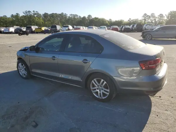 3VW2B7AJ0JM258324 2018 VOLKSWAGEN JETTA - Image 2