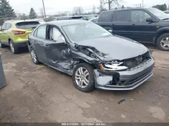 3VW2B7AJ0JM258369 2018 VOLKSWAGEN JETTA
