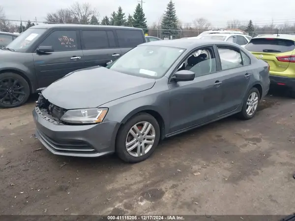 3VW2B7AJ0JM258369 2018 VOLKSWAGEN JETTA - Image 2