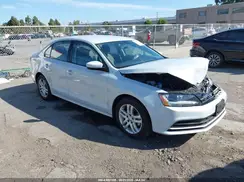 3VW2B7AJ0JM259635 2018 VOLKSWAGEN JETTA