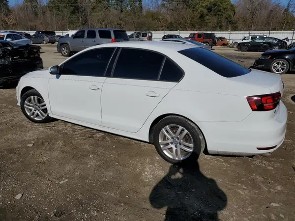 3VW2B7AJ0JM263894 2018 VOLKSWAGEN JETTA - Image 2