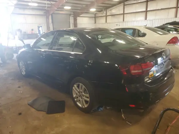 3VW2B7AJ1HM205836 2017 VOLKSWAGEN JETTA - Image 2