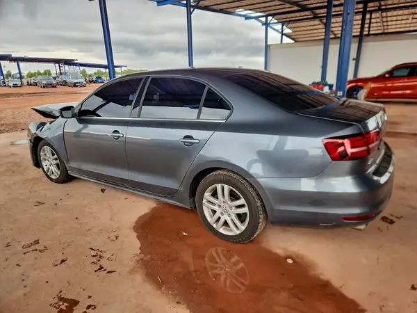 3VW2B7AJ1HM206145 2017 VOLKSWAGEN JETTA - Image 2