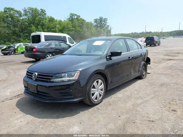 3VW2B7AJ1HM214732 2017 VOLKSWAGEN JETTA - Image 2