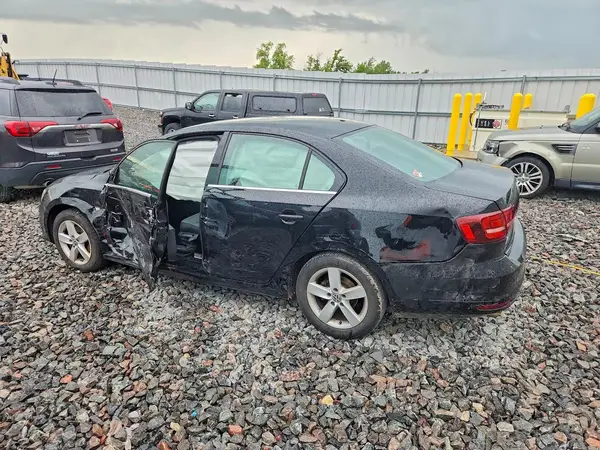 3VW2B7AJ1HM219817 2017 VOLKSWAGEN JETTA - Image 2