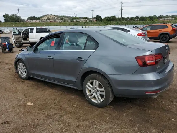 3VW2B7AJ1HM220904 2017 VOLKSWAGEN JETTA - Image 2