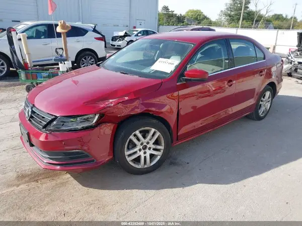 3VW2B7AJ1HM222183 2017 VOLKSWAGEN JETTA - Image 2