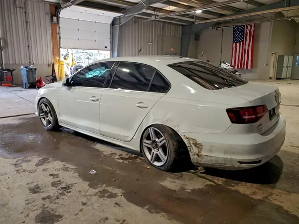 3VW2B7AJ1HM224242 2017 VOLKSWAGEN JETTA - Image 2