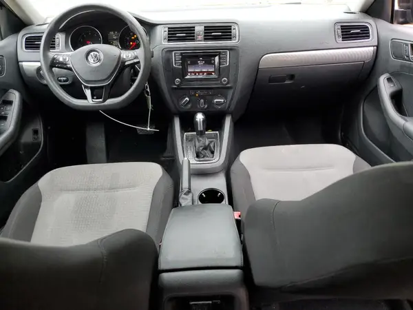 3VW2B7AJ1HM225987 2017 VOLKSWAGEN JETTA - Image 8