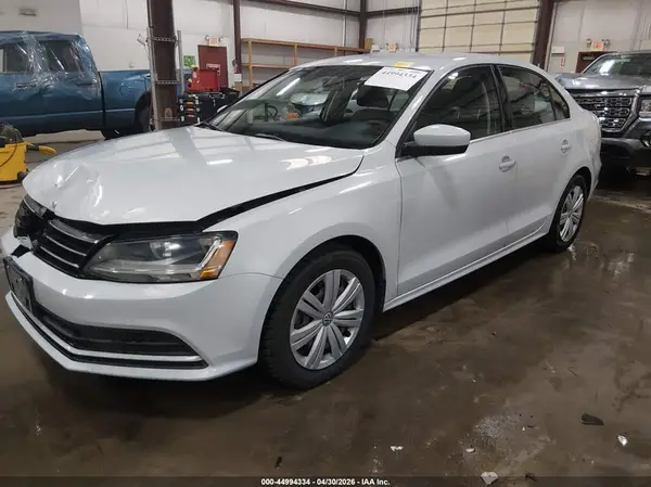 3VW2B7AJ1HM236925 2017 VOLKSWAGEN JETTA - Image 2
