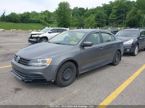 3VW2B7AJ1HM238688 2017 VOLKSWAGEN JETTA - Image 2