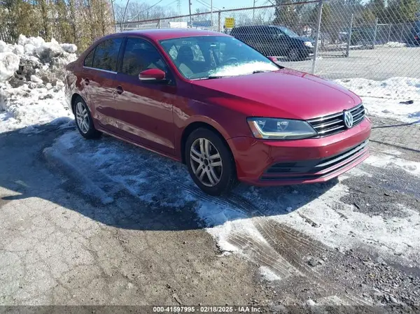 3VW2B7AJ1HM256401 2017 VOLKSWAGEN JETTA - Image 1