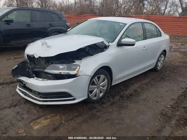 3VW2B7AJ1HM268869 2017 VOLKSWAGEN JETTA - Image 2