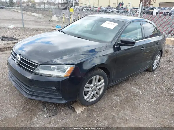 3VW2B7AJ1HM269035 2017 VOLKSWAGEN JETTA - Image 2