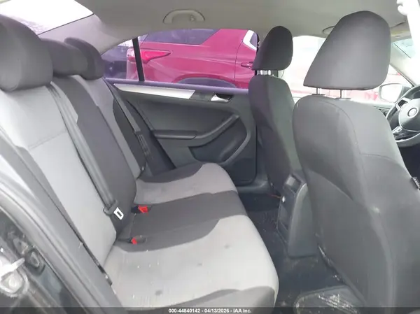 3VW2B7AJ1HM269035 2017 VOLKSWAGEN JETTA - Image 8