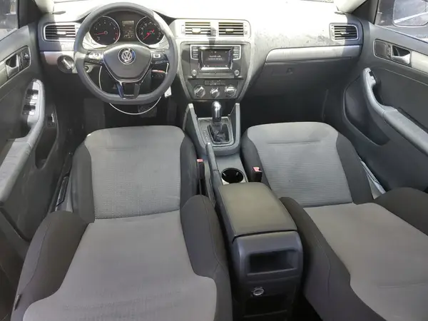 3VW2B7AJ1HM274395 2017 VOLKSWAGEN JETTA - Image 8
