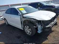 3VW2B7AJ1HM290998 2017 VOLKSWAGEN JETTA