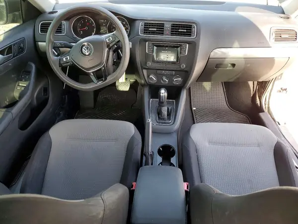 3VW2B7AJ1HM293366 2017 VOLKSWAGEN JETTA - Image 8
