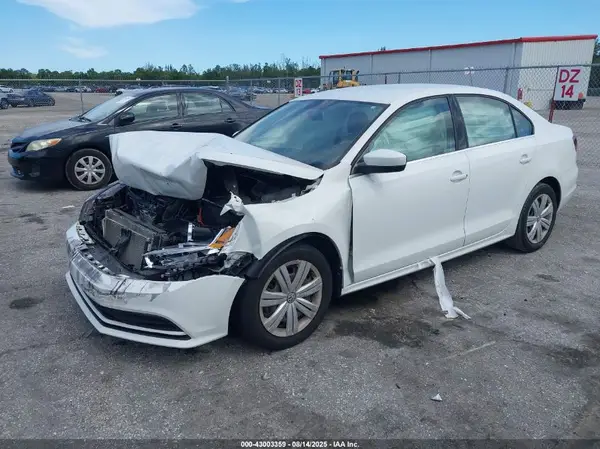 3VW2B7AJ1HM318590 2017 VOLKSWAGEN JETTA - Image 2
