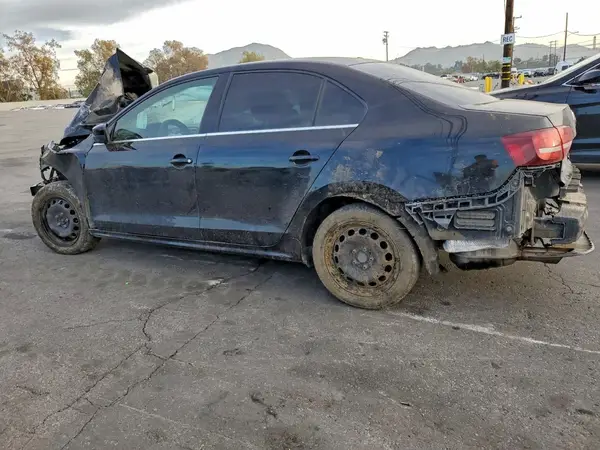 3VW2B7AJ1HM327399 2017 VOLKSWAGEN JETTA - Image 2
