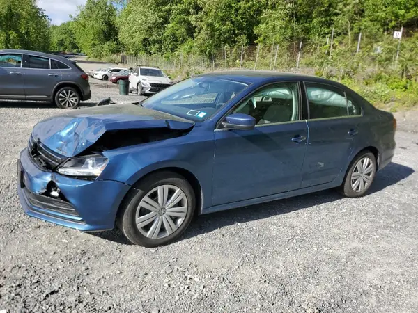 3VW2B7AJ1HM329105 2017 VOLKSWAGEN JETTA - Image 1